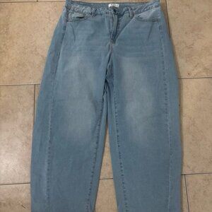 Women's Light Blue Jeans